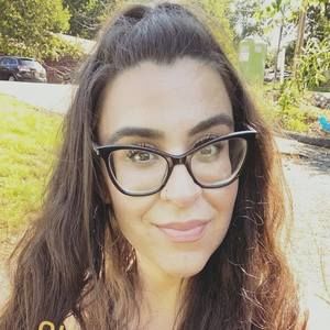 Meet your Posher, Cara lee